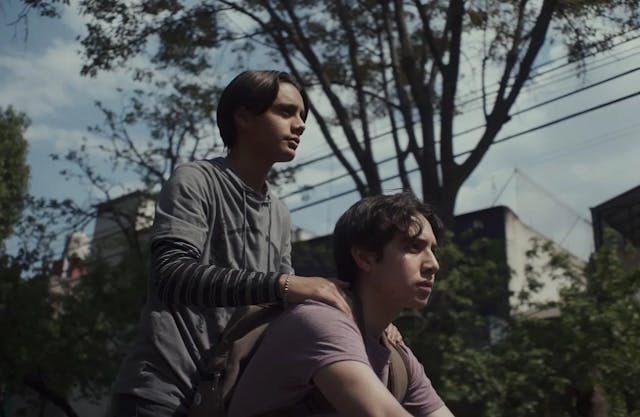 all-the-firesmexican-queer-coming-of-age-film-ignites-art-house