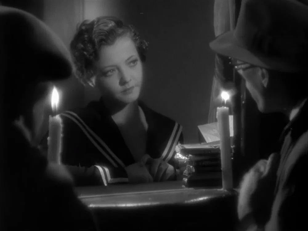 Mind the booth, dearie: Sylvia Sidney resists giving out refunds at her domestic cinema in "Sabotage." / Photo courtesy of Entertain Me Publishing LTD.